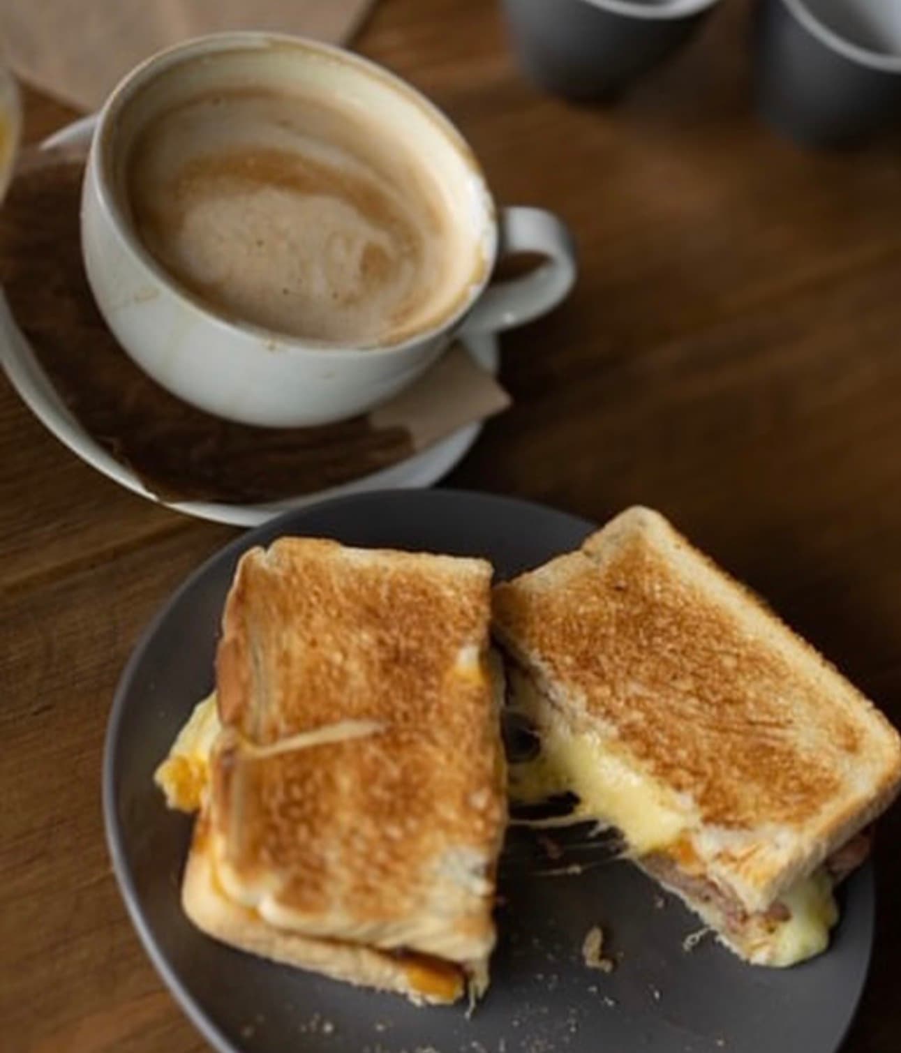 Toastie and a latte